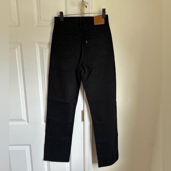 Levis Ribcage Jeans - Picture 2 of 7